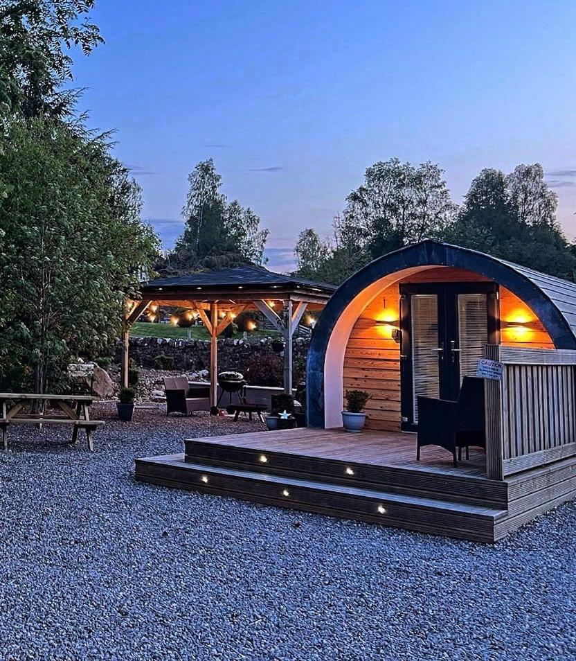 Loch Ness Pods Apartment Fort Augustus Exterior photo